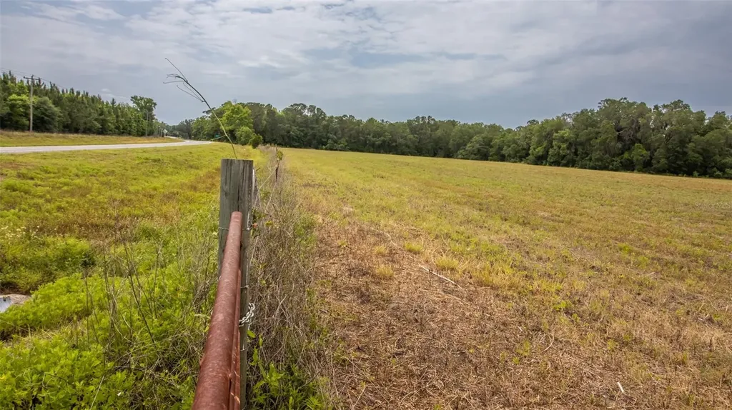 4088 W State Road 235 La Crosse FL 32658