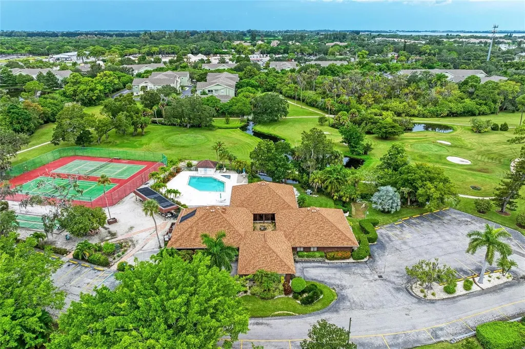 4644 Red Maple Road Bradenton FL 34210