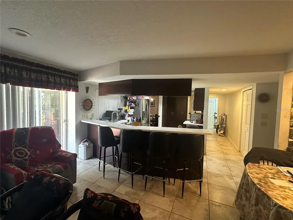 1445 72nd Avenue NE St Petersburg FL 33702