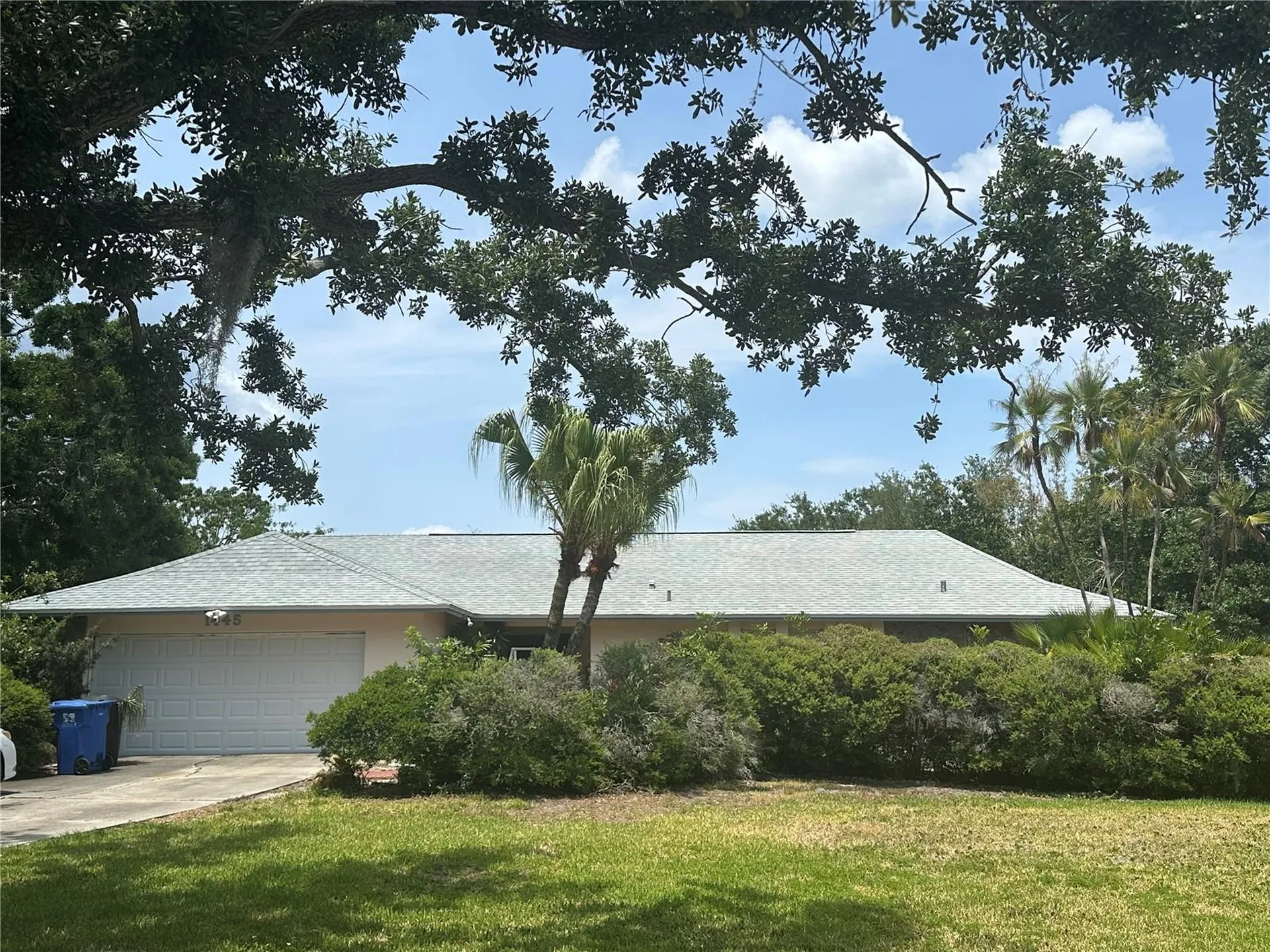 1445 72nd Avenue NE St Petersburg FL 33702