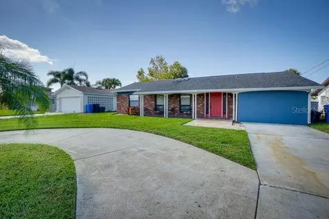 8722 Thornwood Lane Tampa FL 33615
