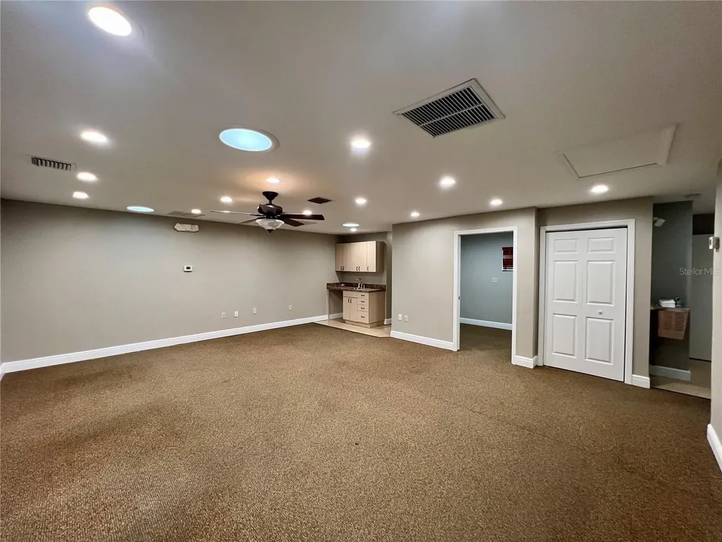 3360 Us Highway 441/27 Fruitland Park FL 34731