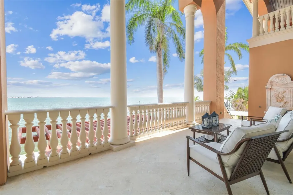 5810 Mariner Street Tampa FL 33609
