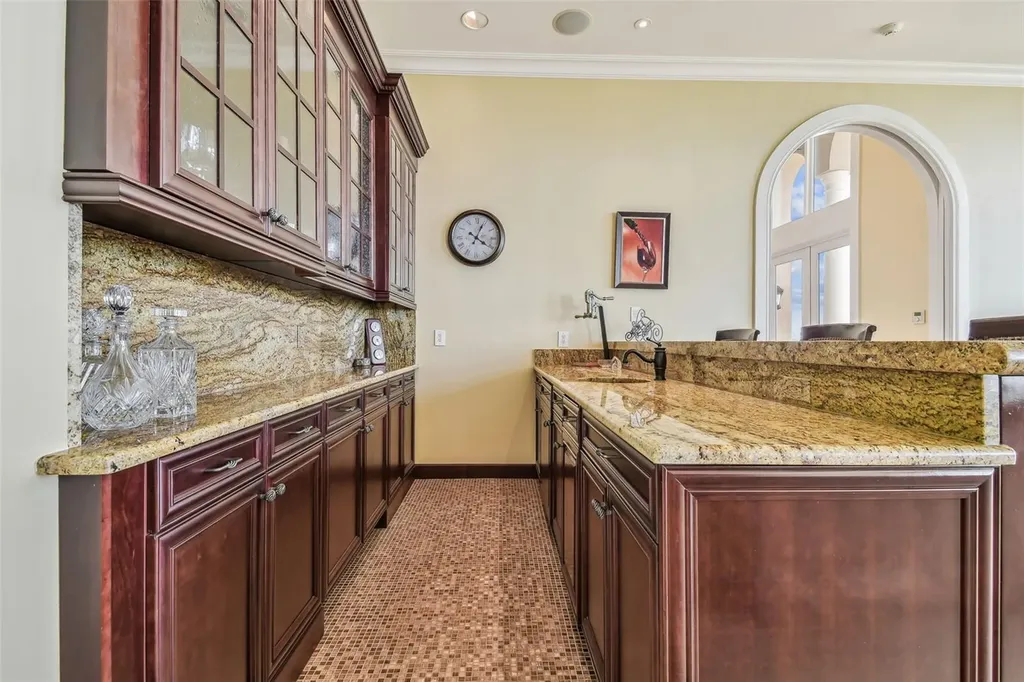 5810 Mariner Street Tampa FL 33609
