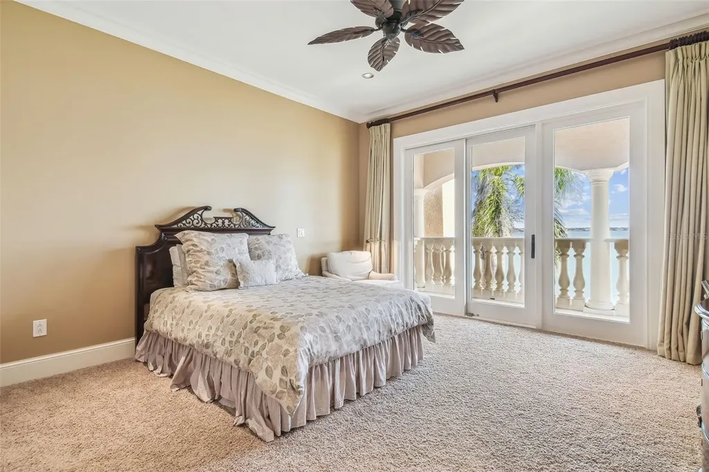 5810 Mariner Street Tampa FL 33609