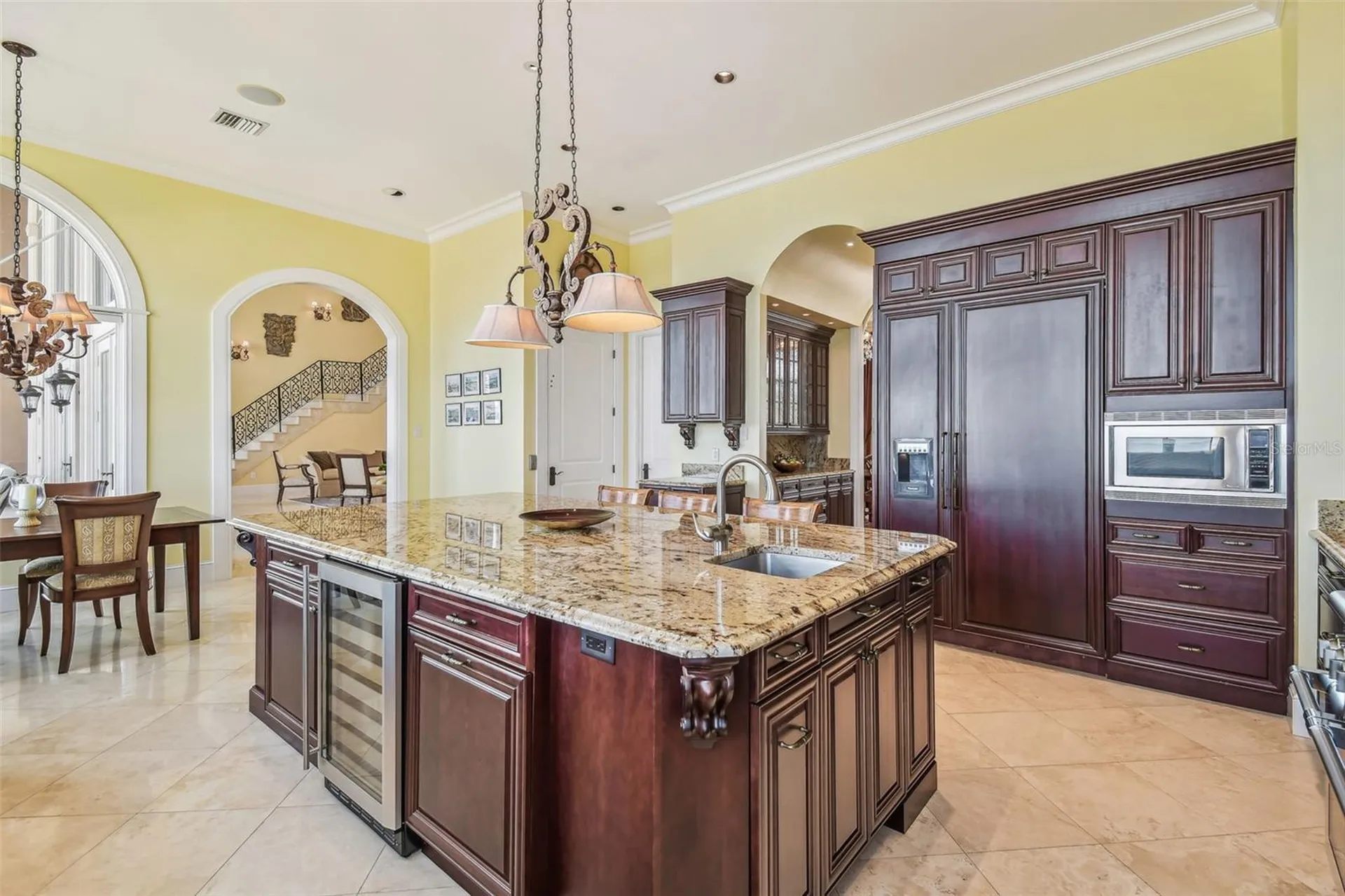 5810 Mariner Street Tampa FL 33609