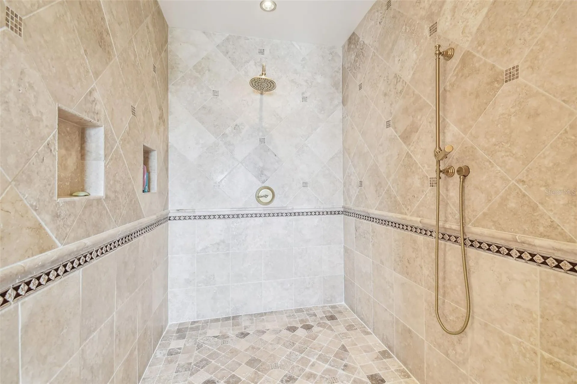 5810 Mariner Street Tampa FL 33609