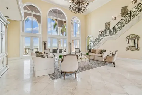 5810 Mariner Street Tampa FL 33609
