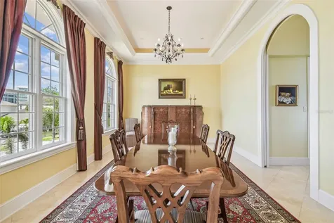 5810 Mariner Street Tampa FL 33609