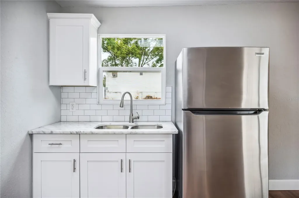 717 Frank Lloyd Wright Way Lakeland FL 33803