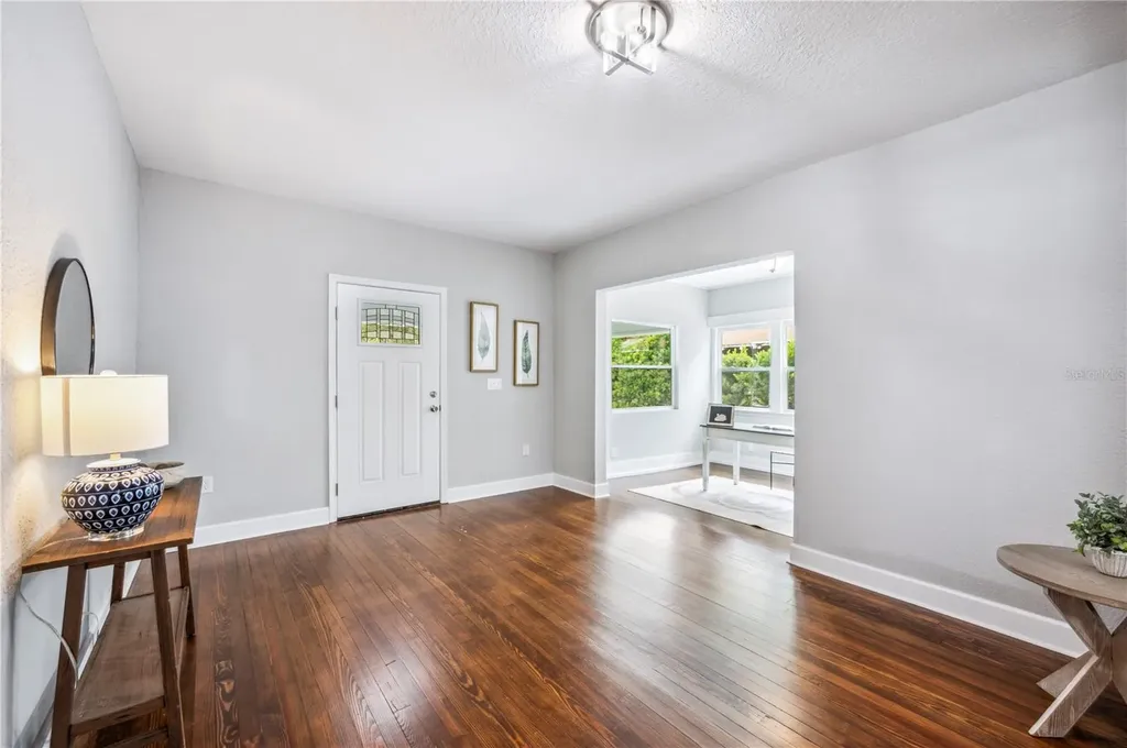 717 Frank Lloyd Wright Way Lakeland FL 33803