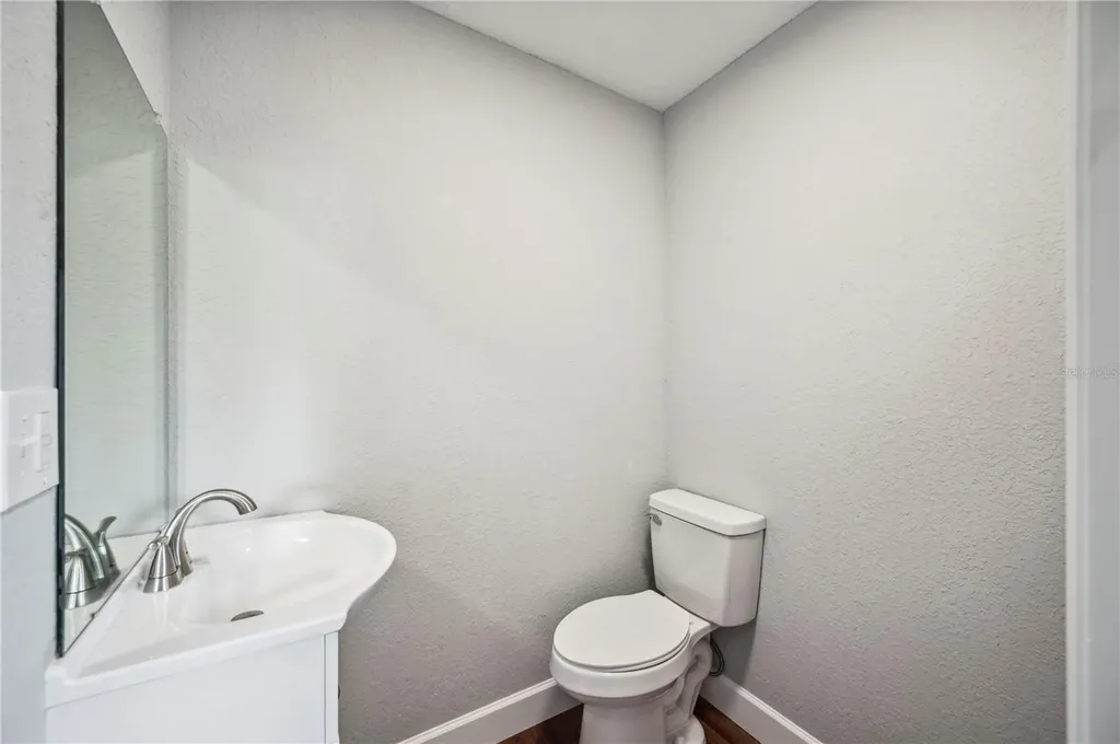 717 Frank Lloyd Wright Way Lakeland FL 33803