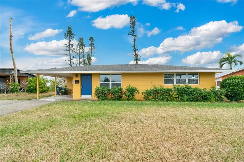 2616 Bayshore Gardens Parkway Bradenton FL 34207