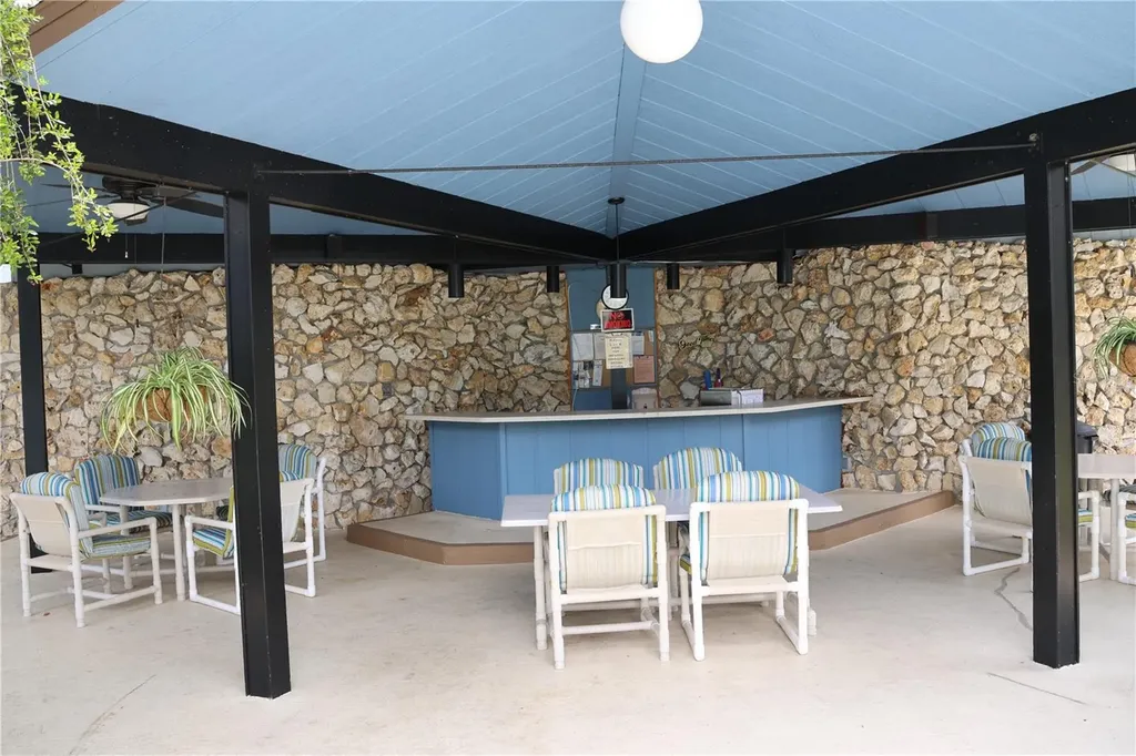 333 Lake Howard Drive NW Winter Haven FL 33880