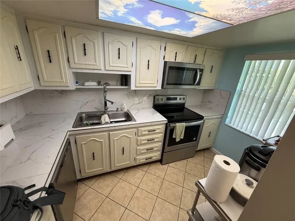333 Lake Howard Drive NW Winter Haven FL 33880