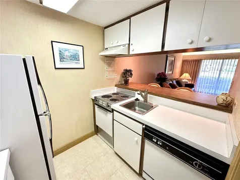 36750 Us 19 Highway N Palm Harbor FL 34684