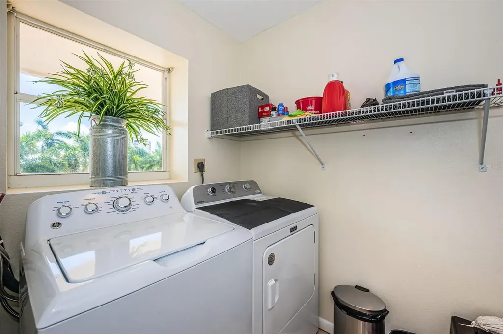 6081 Bahia Del Mar Circle St Petersburg FL 33715