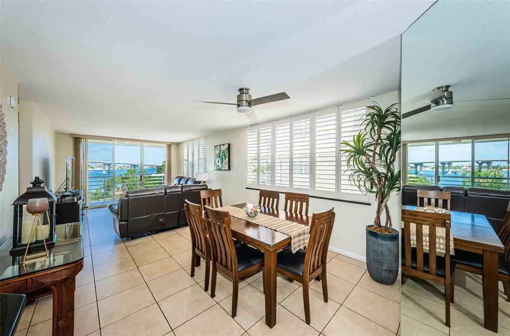 6081 Bahia Del Mar Circle St Petersburg FL 33715
