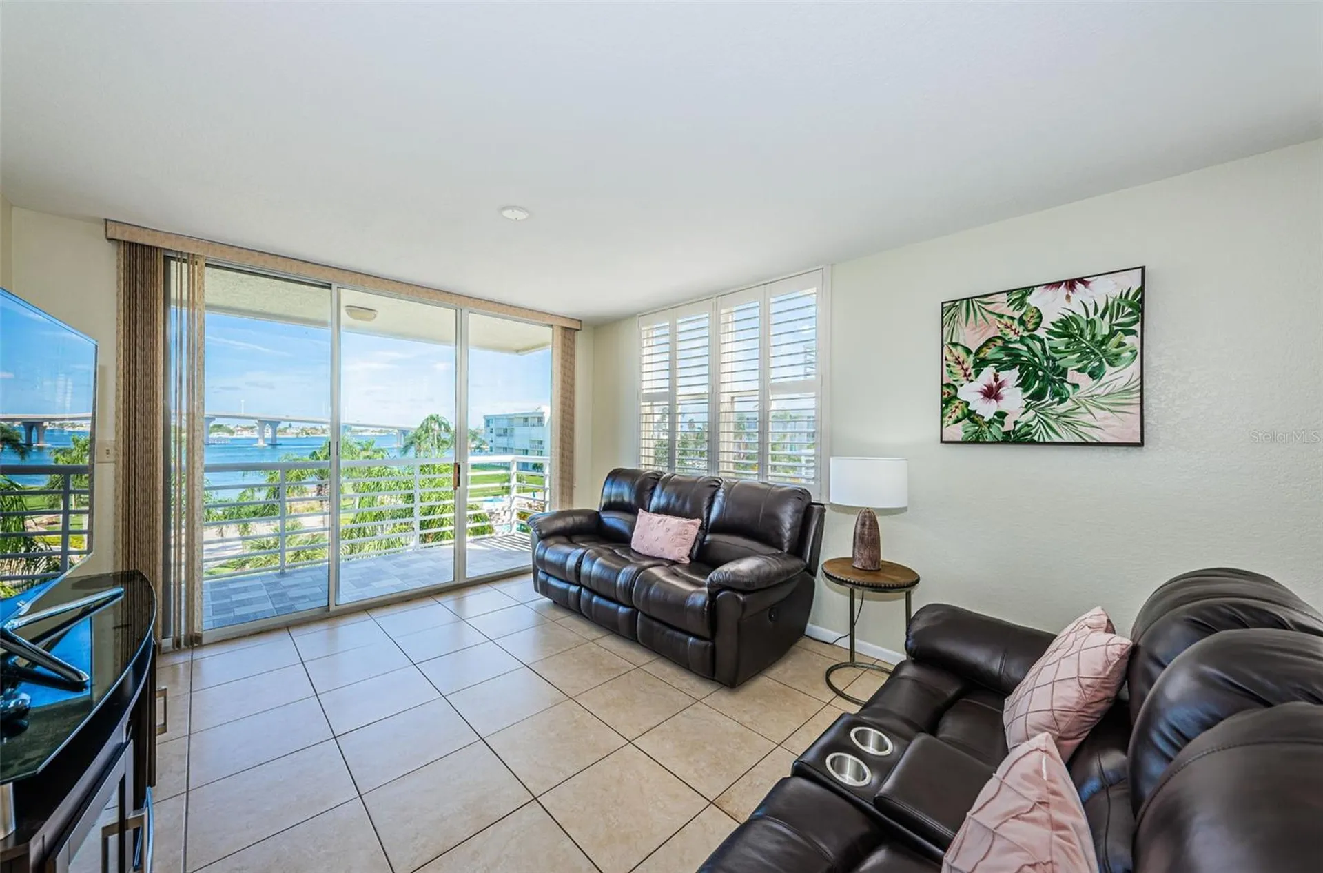 6081 Bahia Del Mar Circle St Petersburg FL 33715