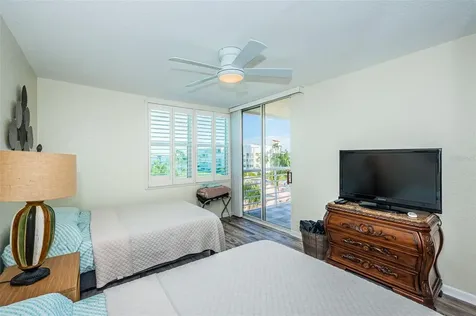 6081 Bahia Del Mar Circle St Petersburg FL 33715