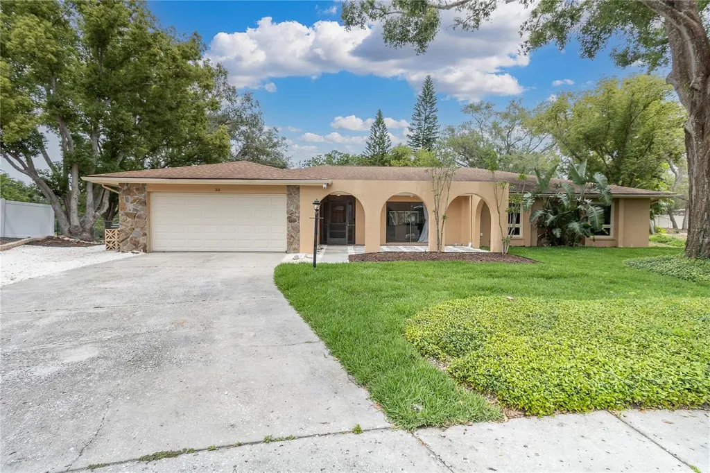 30 Pinetree Court Palm Harbor FL 34683