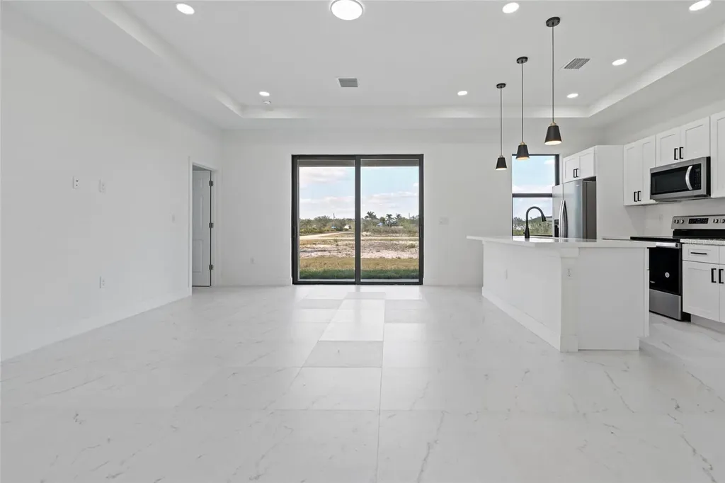 2609 53rd Street W Lehigh Acres FL 33971