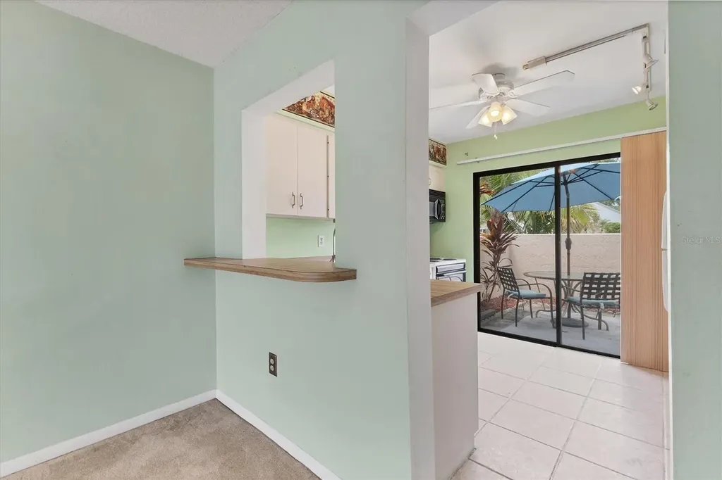 5273 Myrtle Wood Sarasota FL 34235