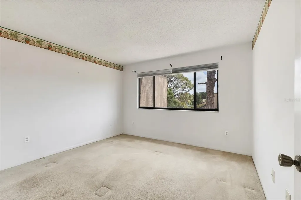 5273 Myrtle Wood Sarasota FL 34235