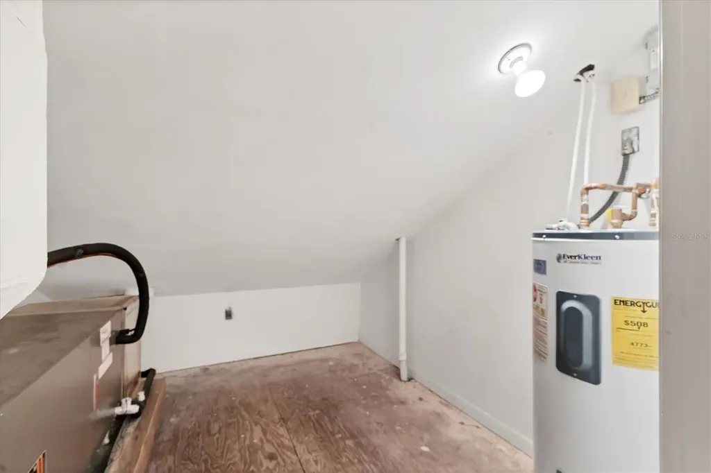 5273 Myrtle Wood Sarasota FL 34235