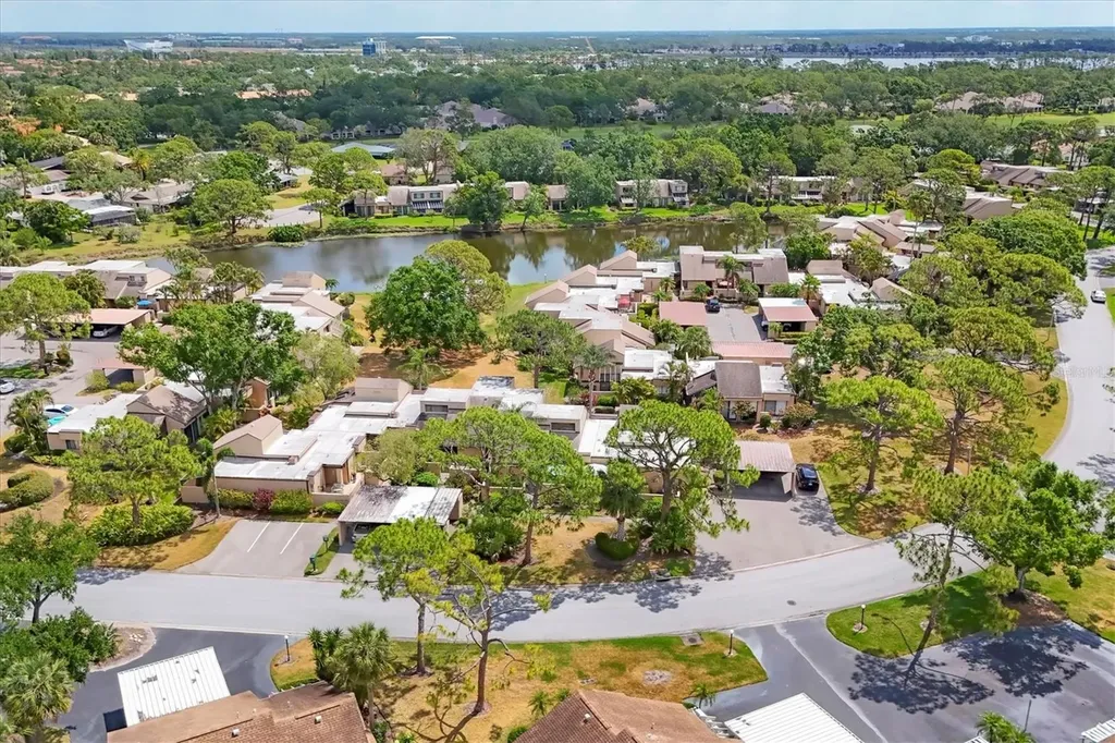 5273 Myrtle Wood Sarasota FL 34235