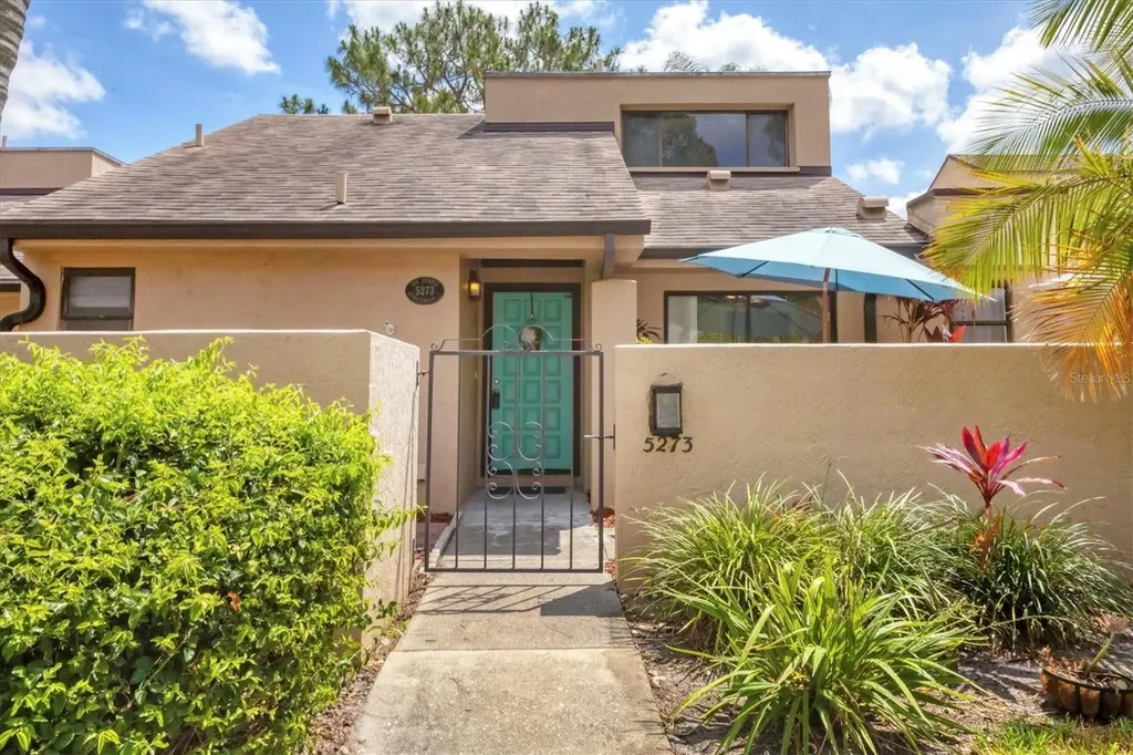 5273 Myrtle Wood Sarasota FL 34235