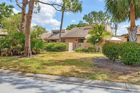 5273 Myrtle Wood Sarasota FL 34235