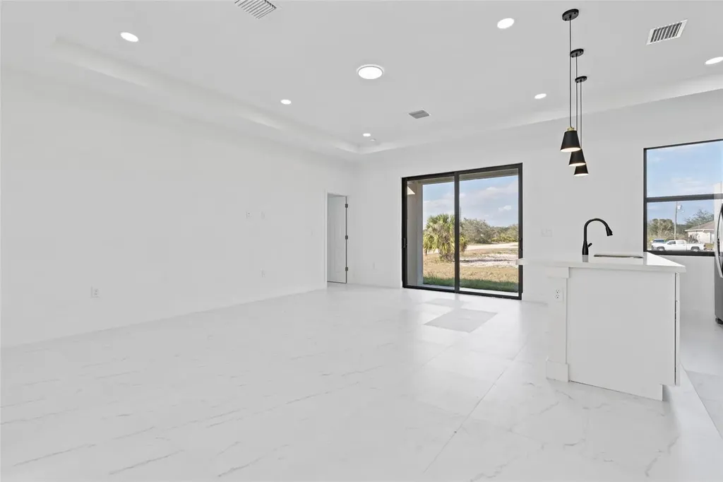 3129 71st Street W Lehigh Acres FL 33971