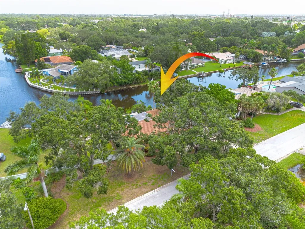 2370 Weymouth Drive Clearwater FL 33764