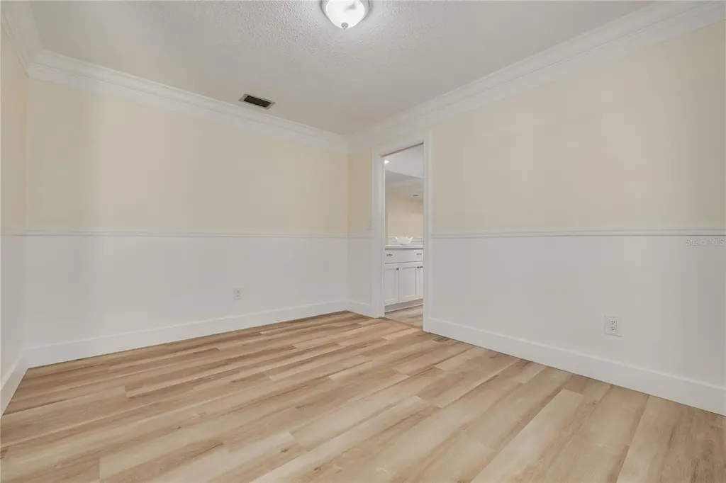 2370 Weymouth Drive Clearwater FL 33764