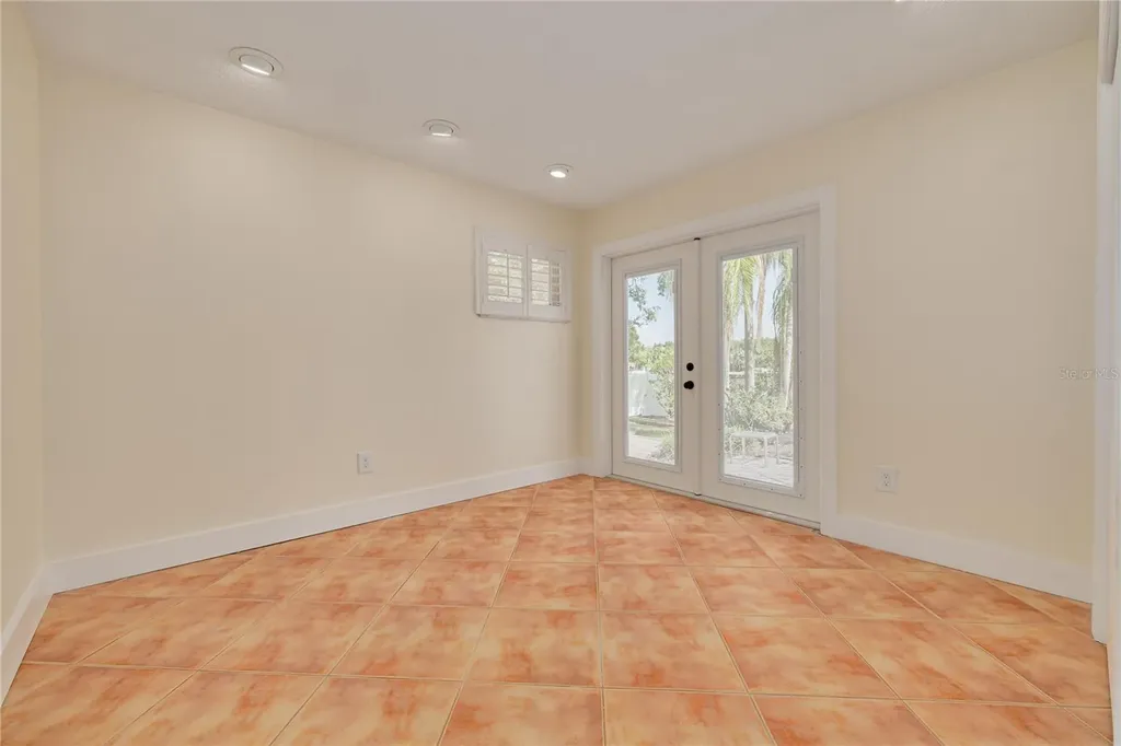 2370 Weymouth Drive Clearwater FL 33764