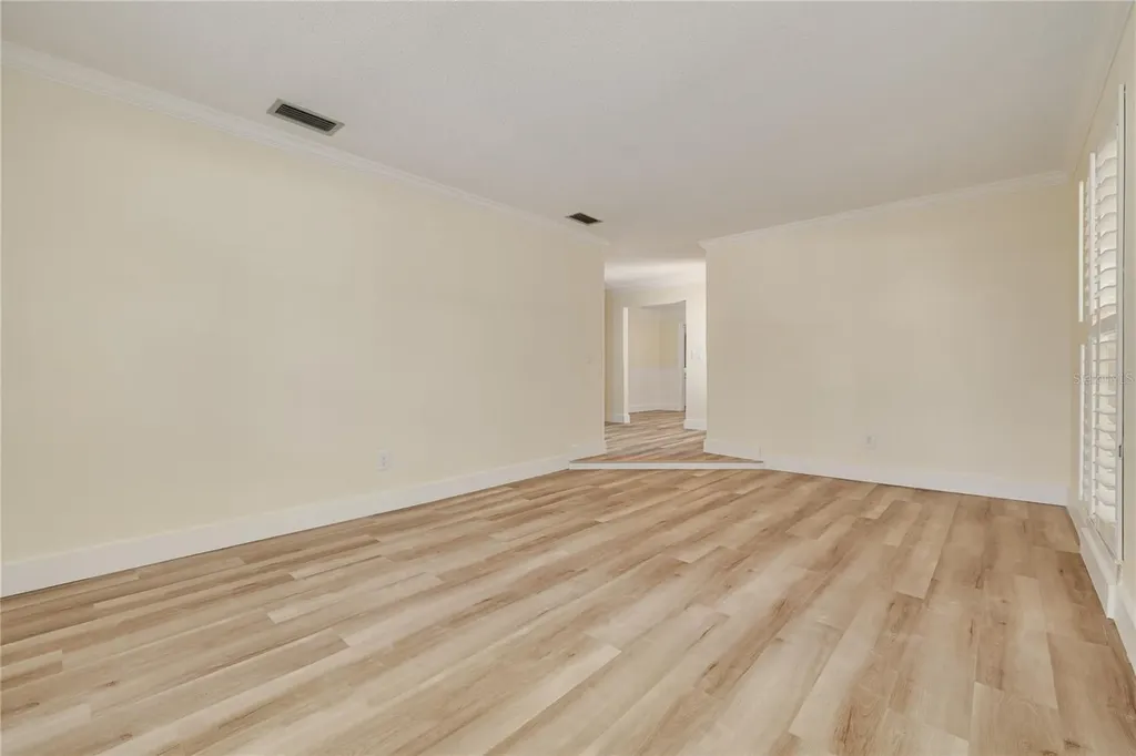 2370 Weymouth Drive Clearwater FL 33764