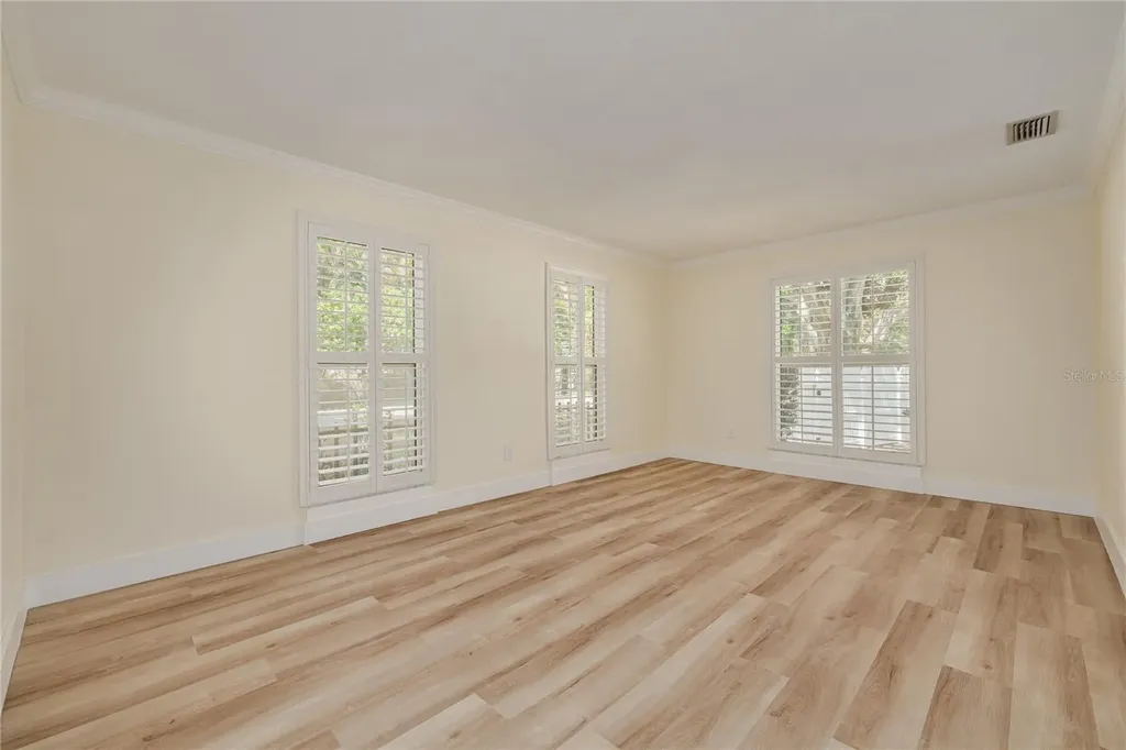 2370 Weymouth Drive Clearwater FL 33764