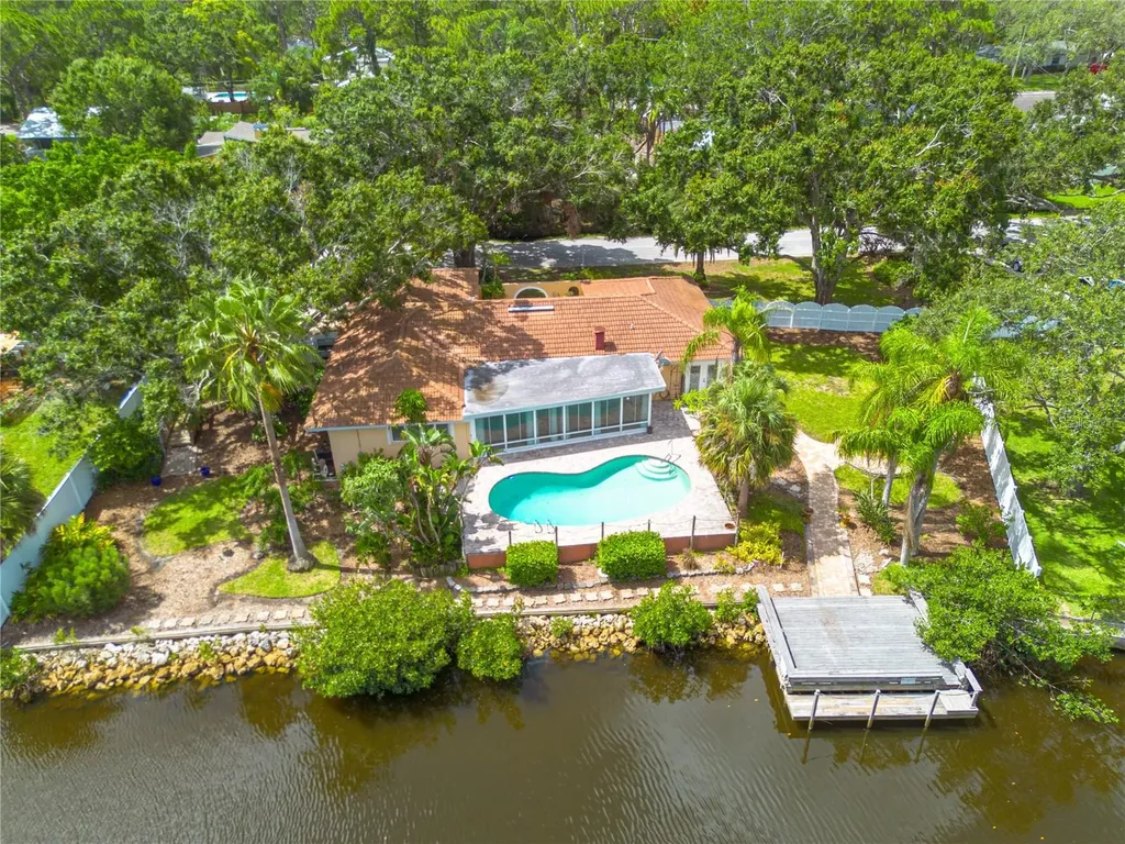 2370 Weymouth Drive Clearwater FL 33764