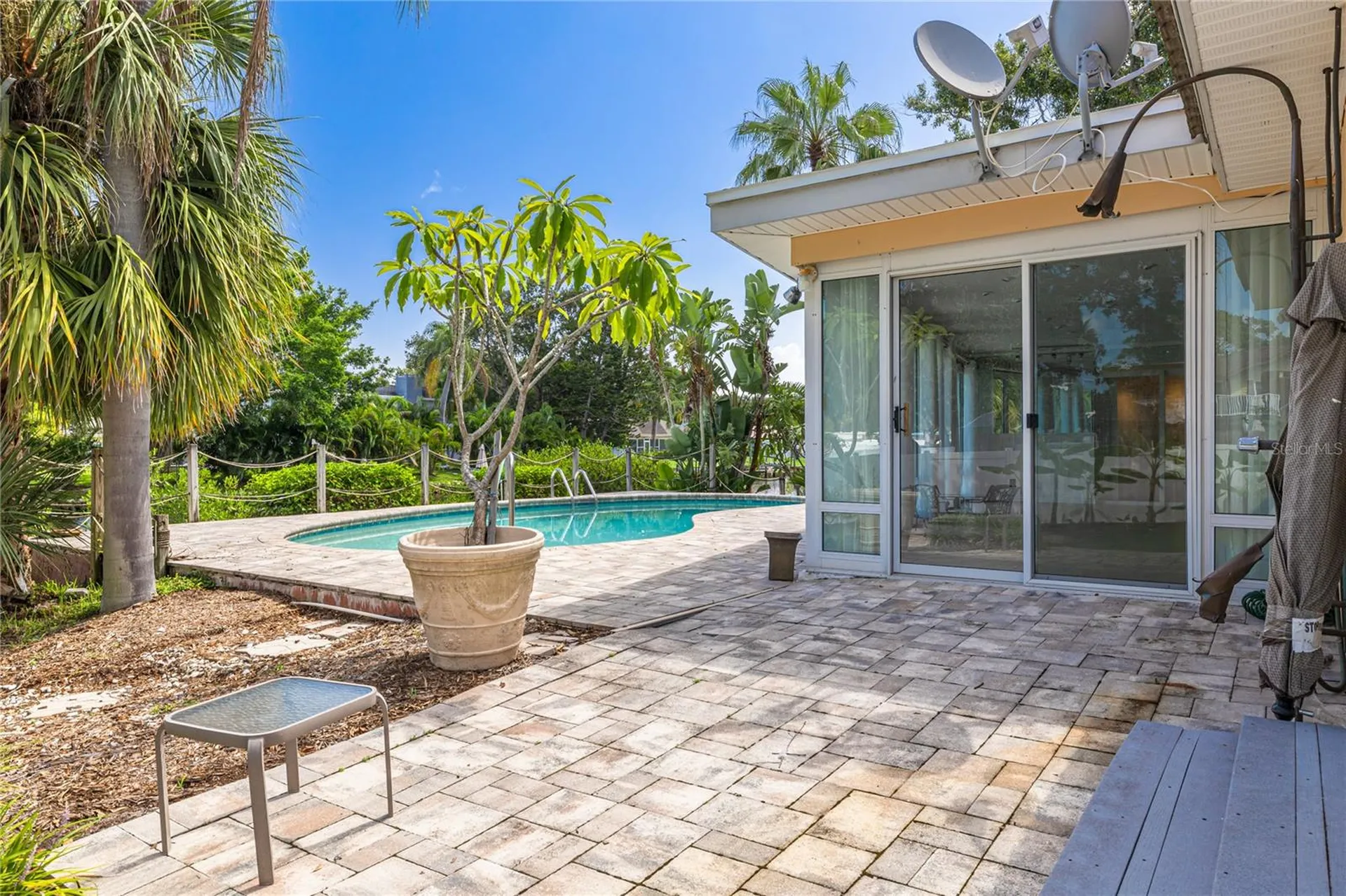 2370 Weymouth Drive Clearwater FL 33764