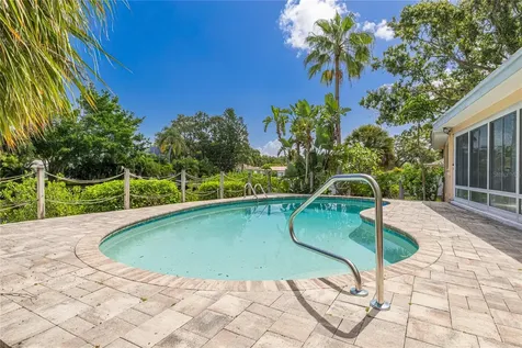 2370 Weymouth Drive Clearwater FL 33764