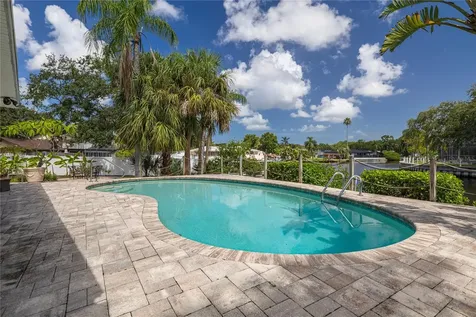 2370 Weymouth Drive Clearwater FL 33764