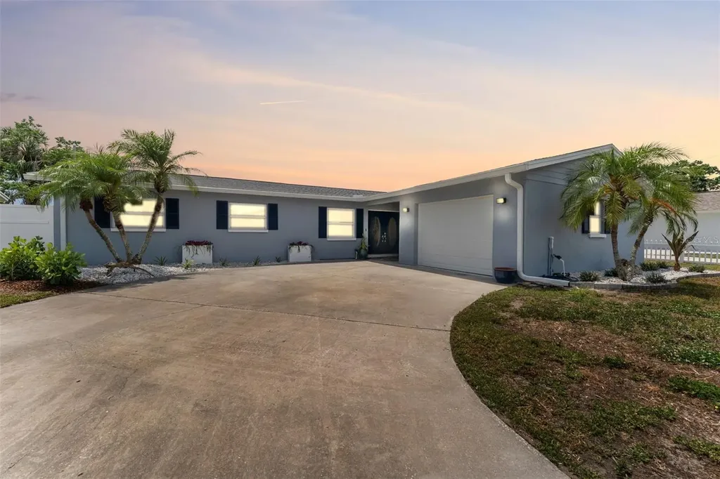 10710 Donbrese Avenue Tampa FL 33615