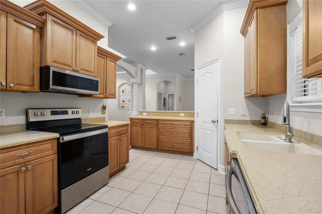 21737 Old Providence Road Alachua FL 32615