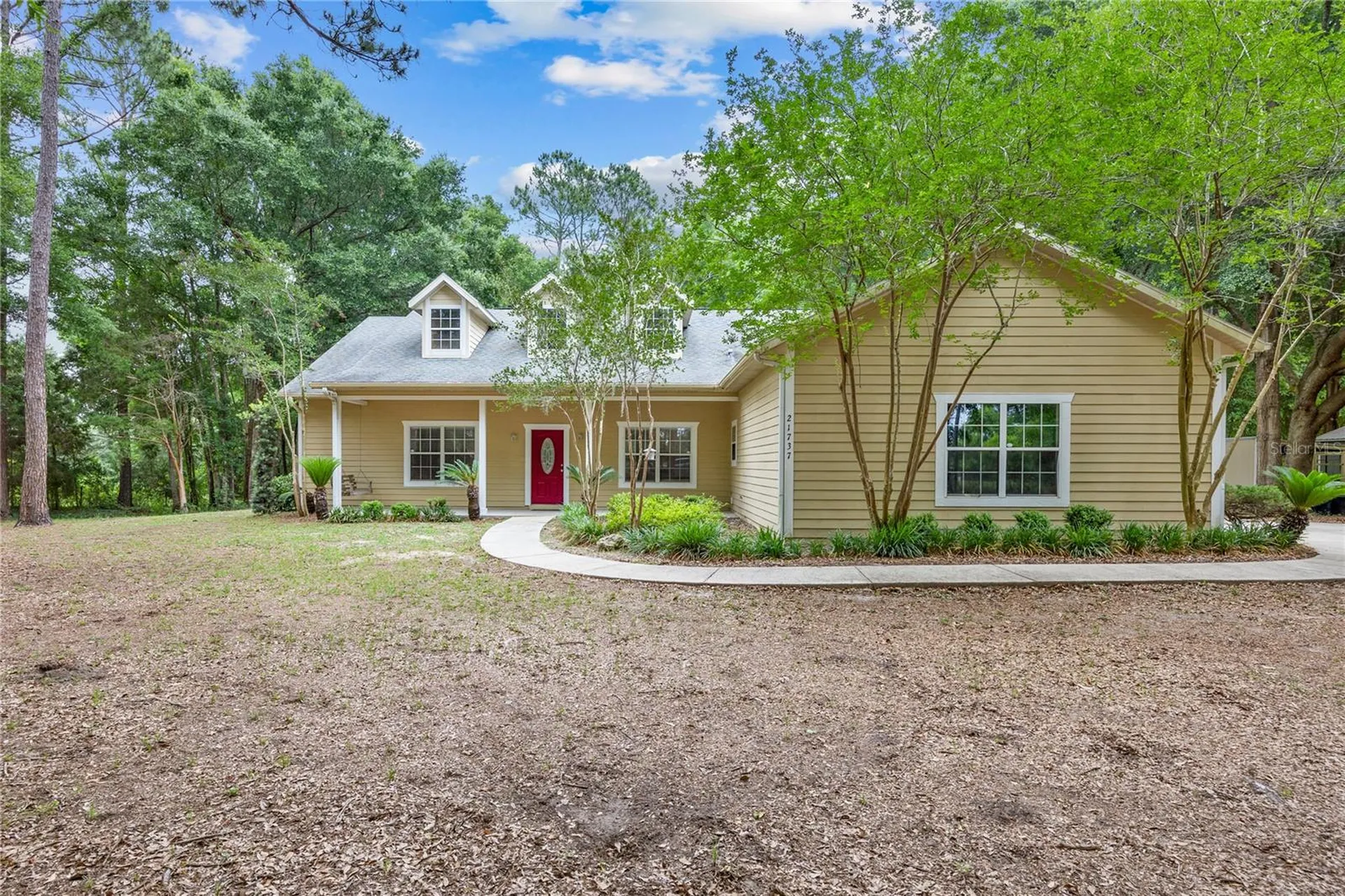 21737 Old Providence Road Alachua FL 32615