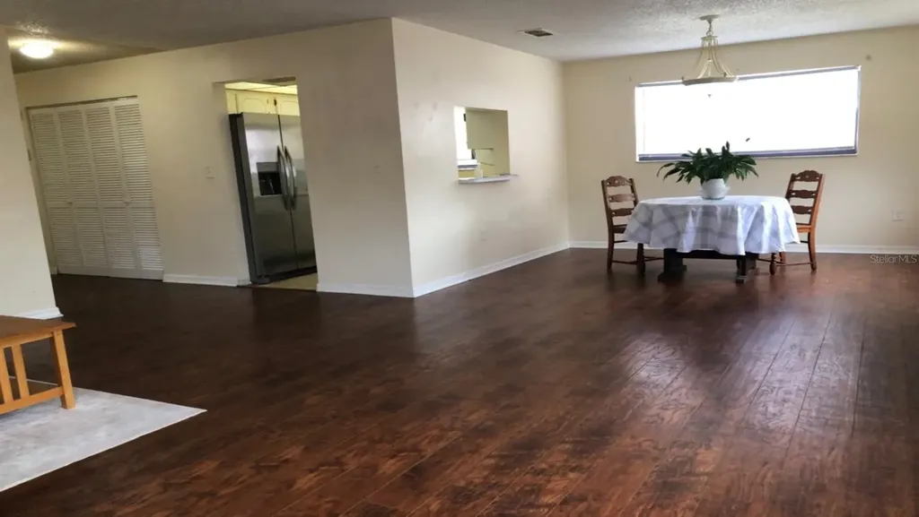 5967 Terrace Park Drive N St Petersburg FL 33709
