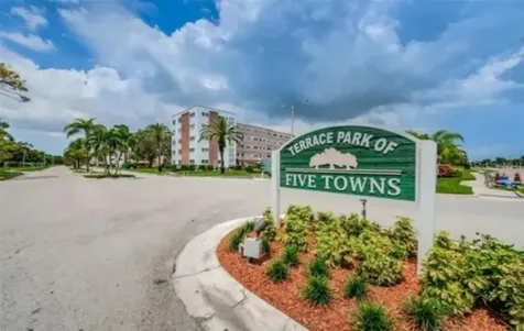 5967 Terrace Park Drive N St Petersburg FL 33709