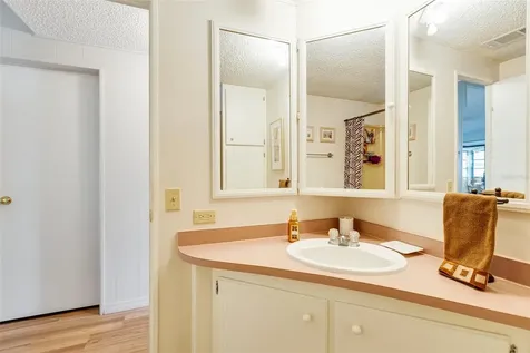 493 Madonna North Port FL 34287