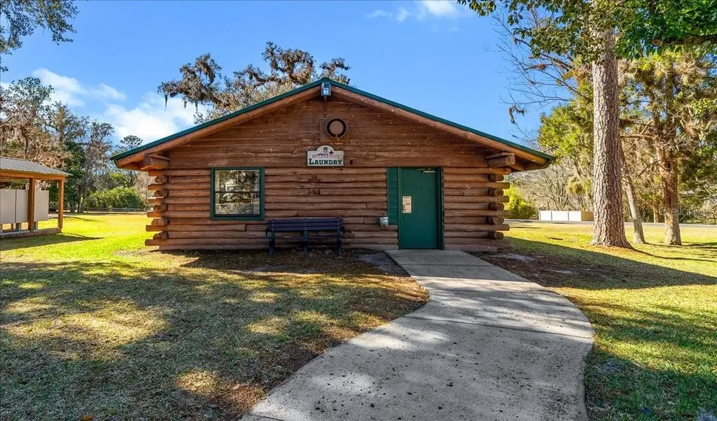 2929 NE 101st Terrace Silver Springs FL 34488