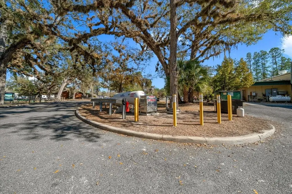 2929 NE 101st Terrace Silver Springs FL 34488